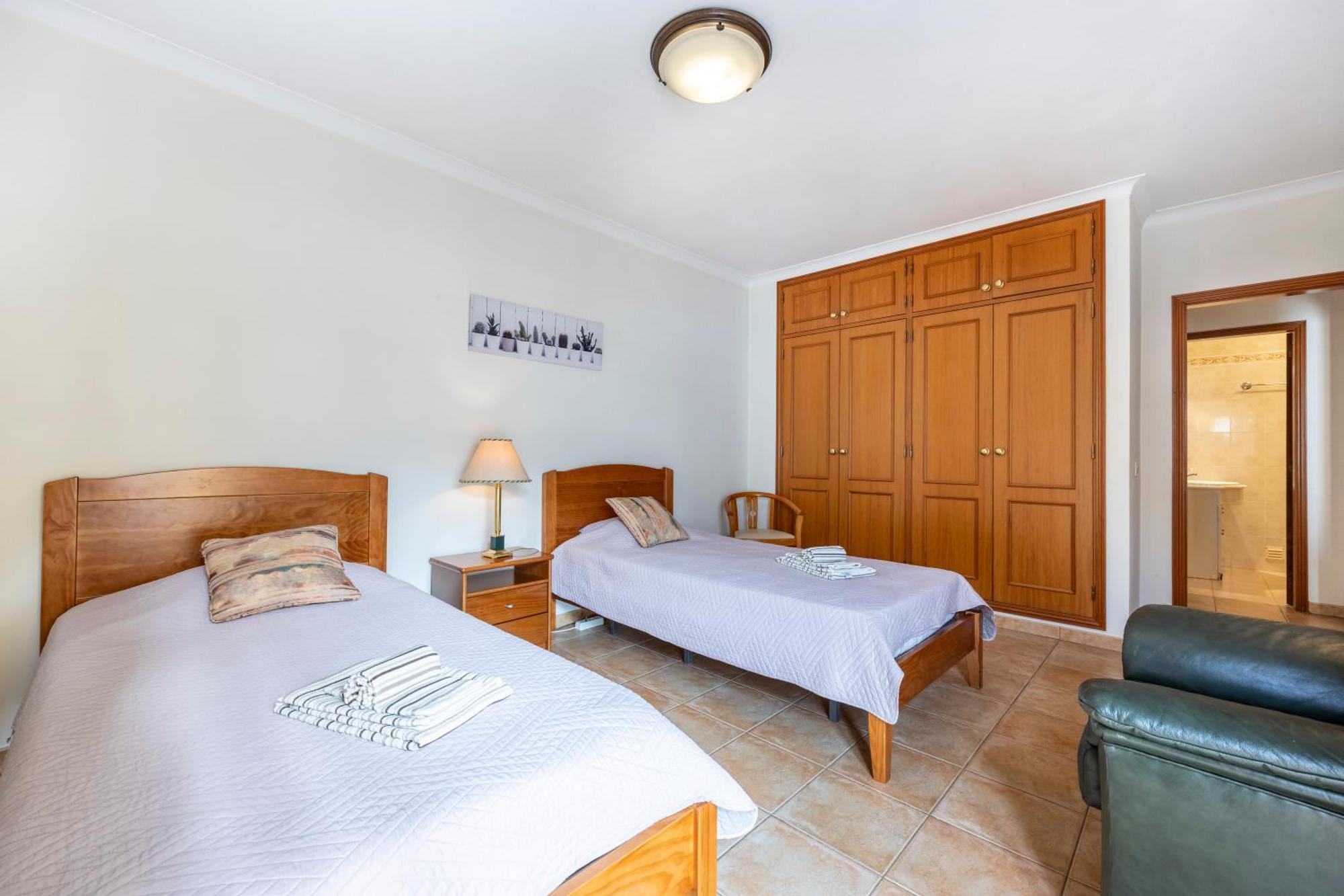 Apartamentos Mira Rio Lagos Exteriör bild